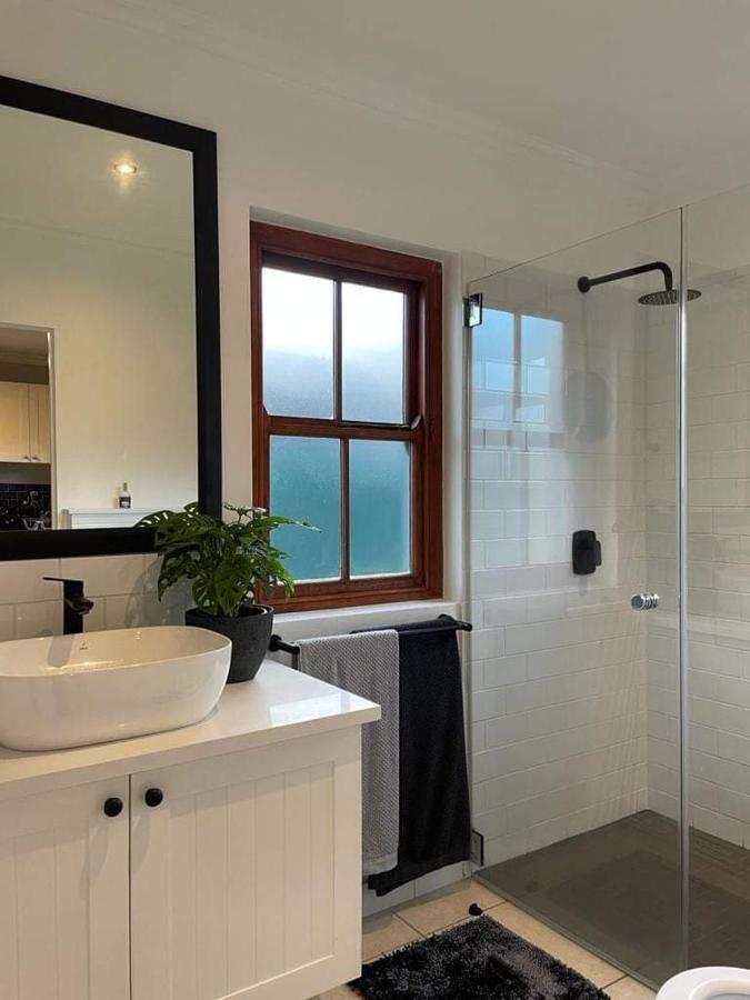 Lux Apartment Plett Plettenberg Bay Bagian luar foto
